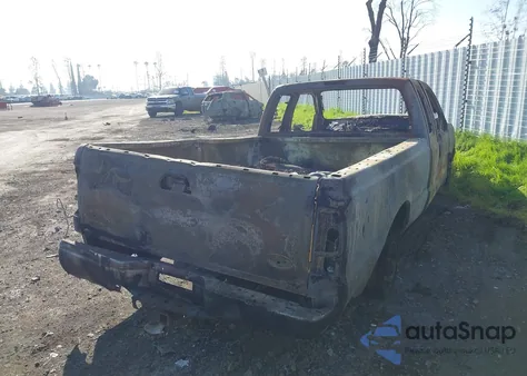 2003 Ford F-250 Lariat/Xl/Xlt from USA, damaged, VIN 1FTNX21P93EC41636